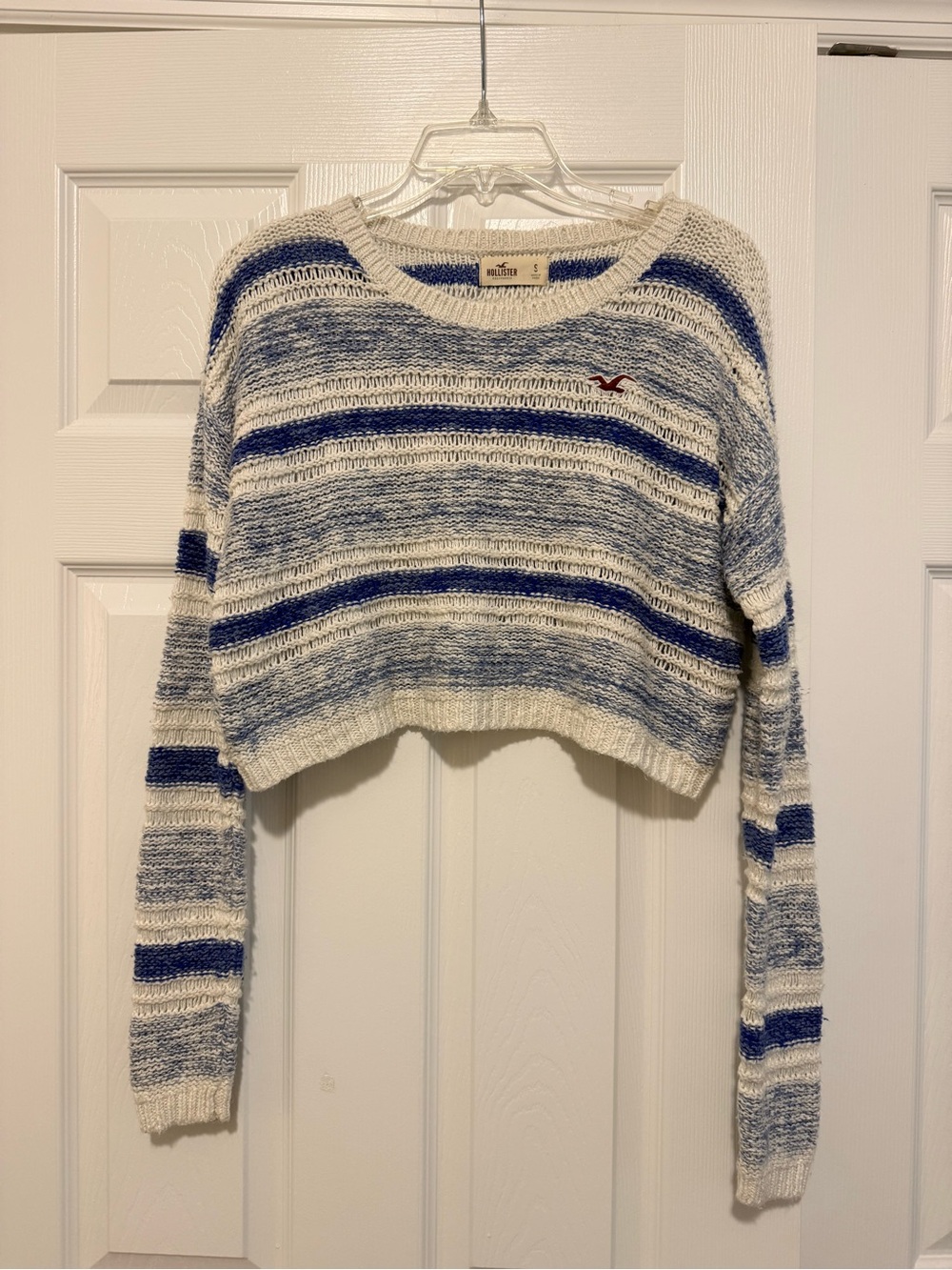 Hollister White & Blue Striped Cropped Crew Sweater